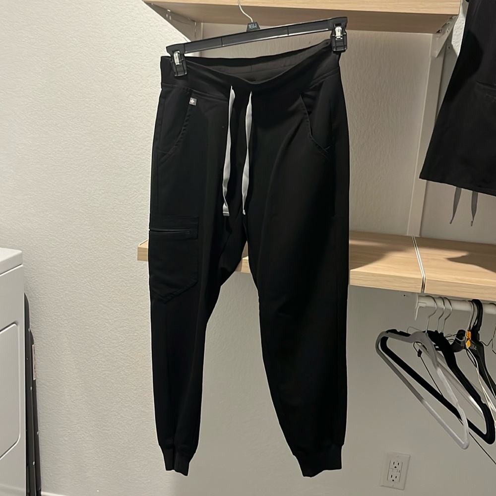 FIGS Joggers